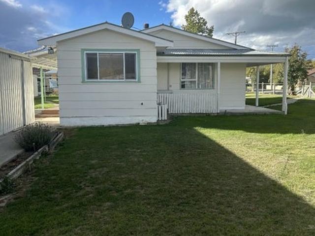 House for rent in Otakou