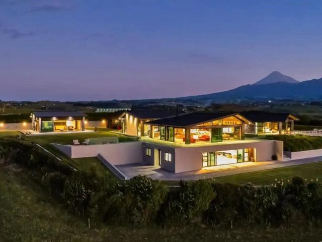 House for rent in Ōakura, New Plymouth District
