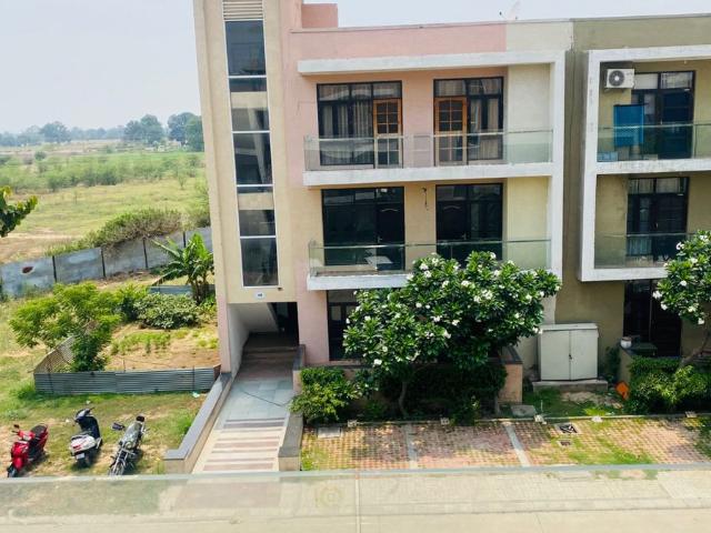 Flat for sale in Chandigarh, Union Territory Of Chandigarh