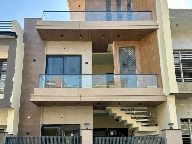 Flat for sale in Chandigarh, Union Territory Of Chandigarh