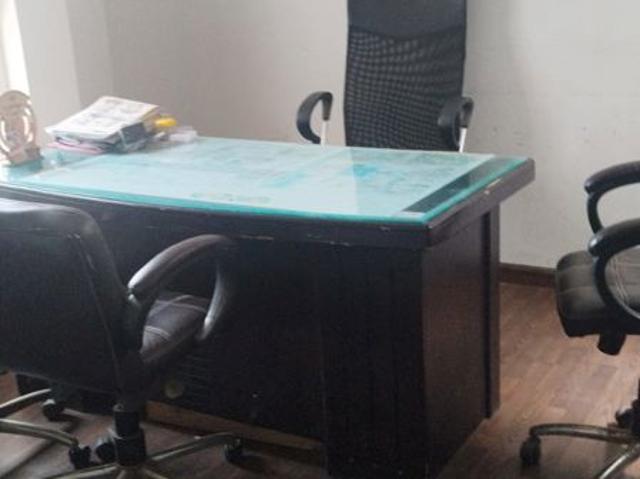Commercial for rent in Hariana