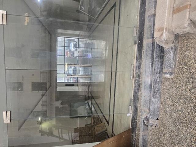 Commercial for rent in Hariana