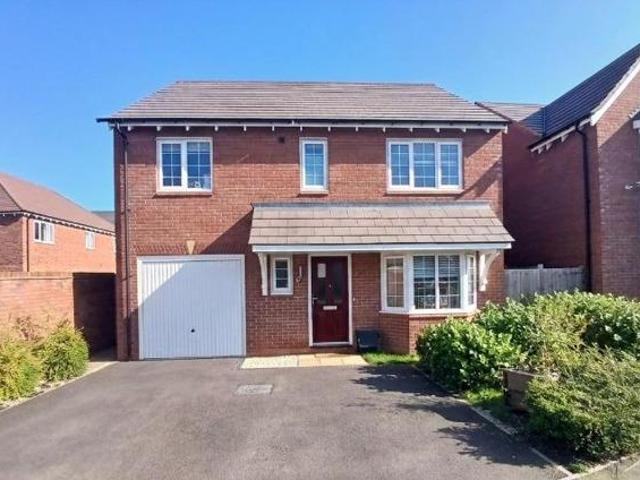 House for sale in Camp Hill, Warwickshire