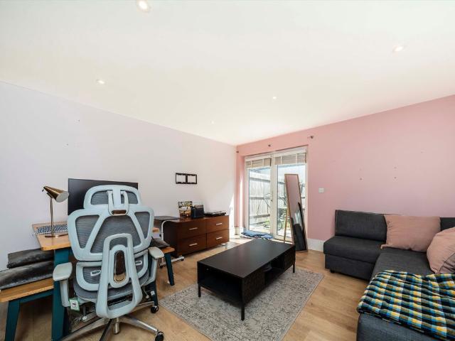 Apartment for rent in Barnsbury, Greater London
