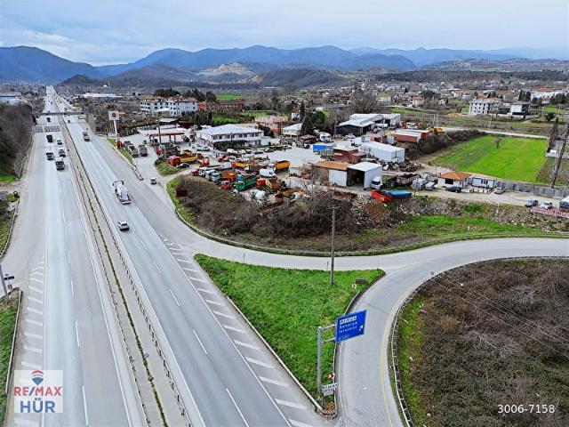 Arifiye, Sakarya içerisinde satılık Dükkan