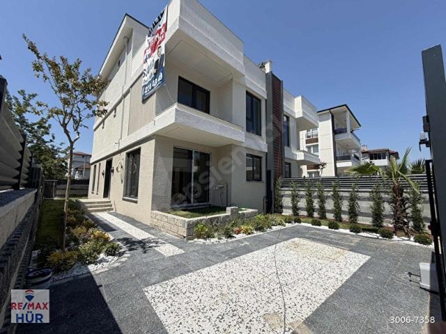 Serdivan, Sakarya içerisinde satılık Villa
