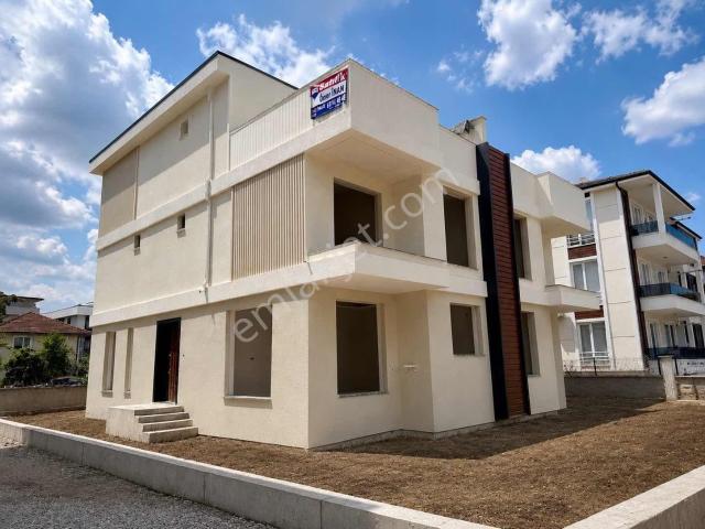 Serdivan, Sakarya içerisinde satılık Villa