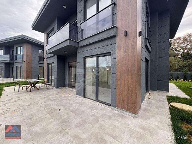 Çekmeköy, İstanbul içerisinde satılık Villa