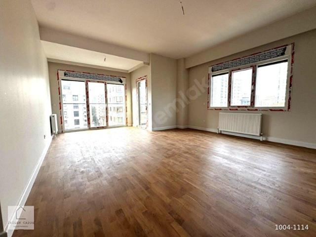 Kadiköy, İstanbul içerisinde satılık mülk