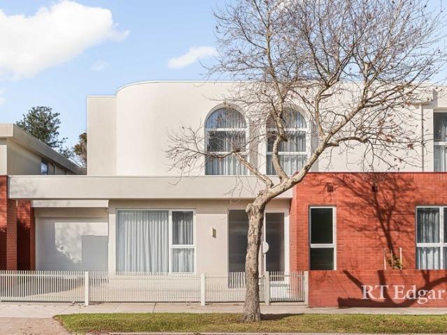 Townhouse for rent in Camerons Creek, Victoria