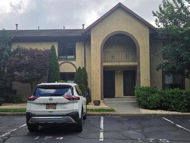 Condo for sale in Nanuet