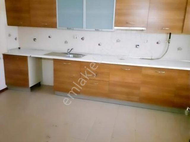 Livatya, Bandırma içerisinde kiralık mülk