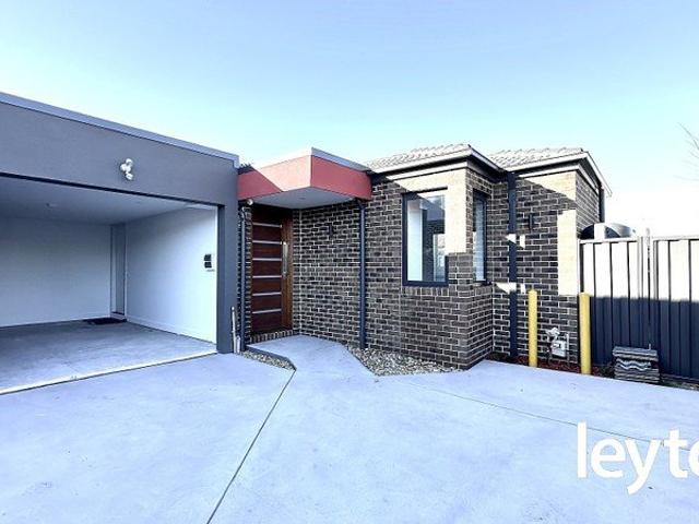 Townhouse for rent in Camerons Creek, Victoria