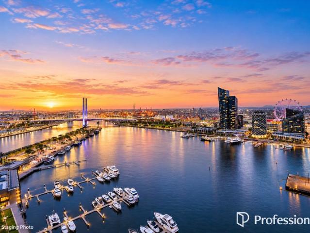 Apartment for rent in Docklands, Melbourne