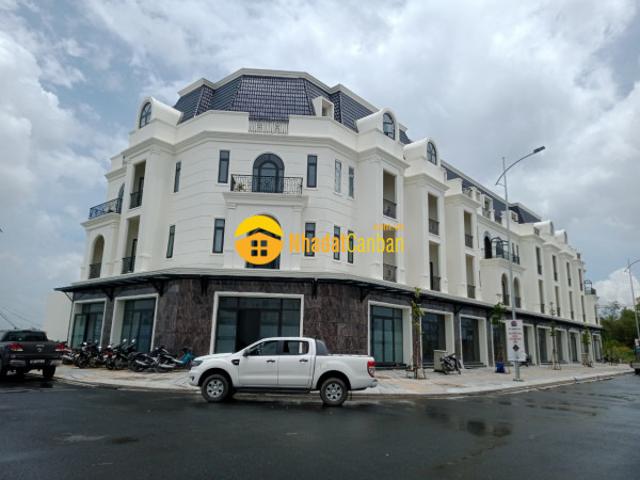 Nhà mặt phố bán