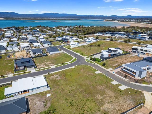 Land for sale in Hawley Beach, Tasmania