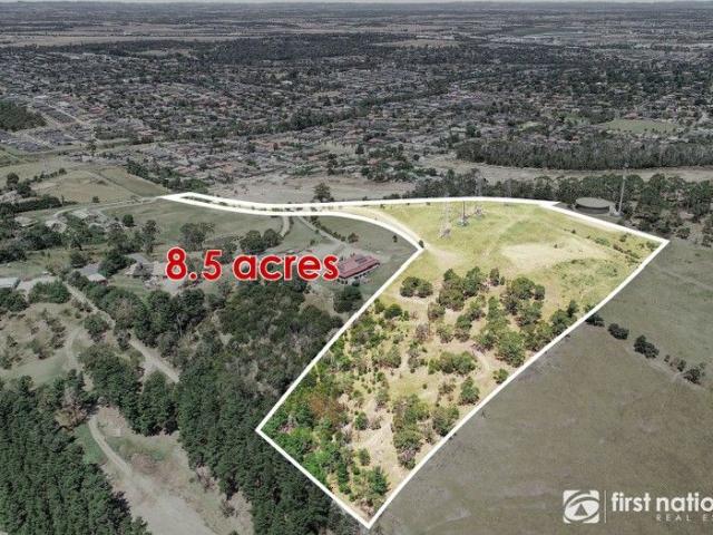 Land for sale in Pakenham