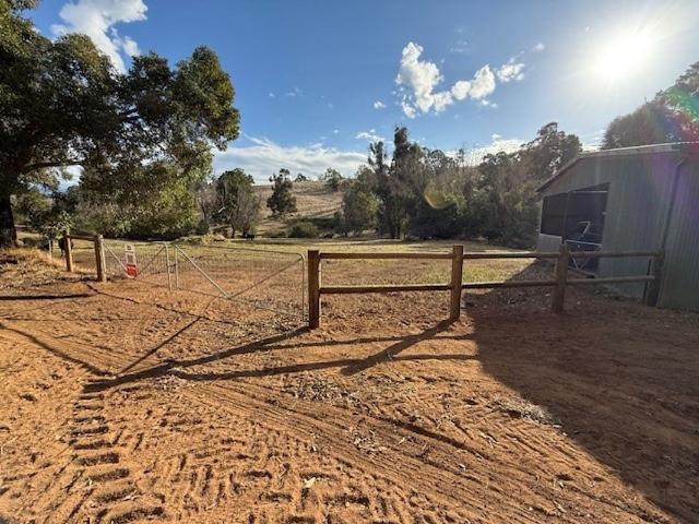 Cottage for sale in Thomson Brook, Western Australia