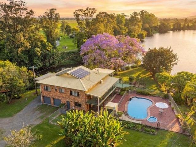 Cottage for sale in Coldstream, New South Wales