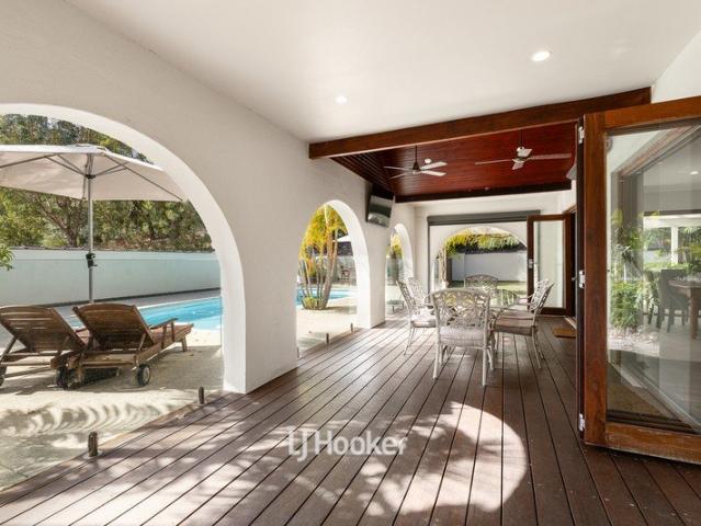 Cottage for sale in Boyanup, Western Australia