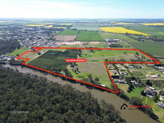 Cottage for sale in Barooga, Berrigan Shire Council