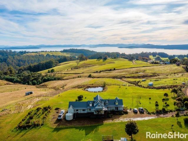 House for sale in Nubeena, Tasmania