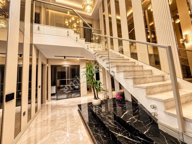 Barış Mahallesi, Kayapınar içerisinde satılık Villa
