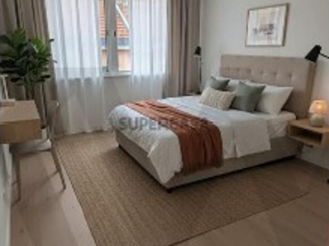 Casa venda em Damaia, Amadora