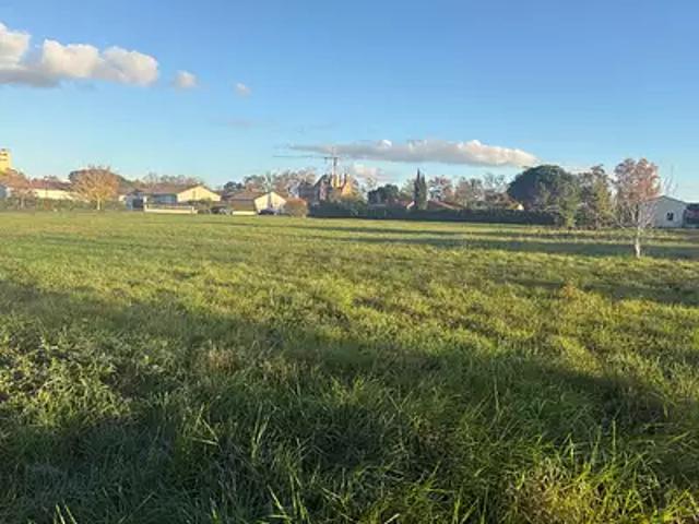 Terrain vente à Toulouse, Ondes