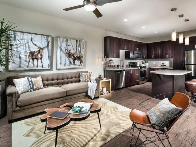 Apartment for rent in Corona, California