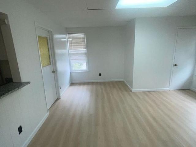 Apartment for rent in Joseph Campau Historic District, Hamtramck