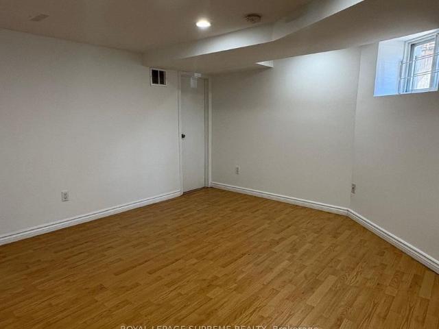House for rent in Toronto—St. Paul's, Toronto