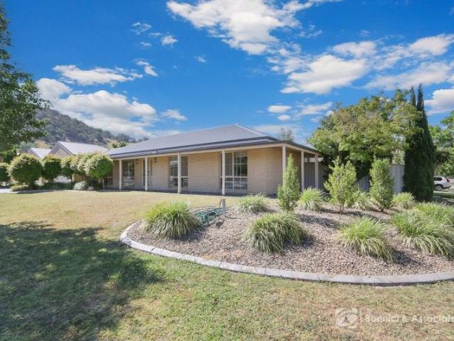 House for sale in West Wodonga, Victoria