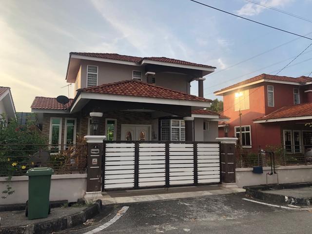 Bungalow for sale in Wellesley, Penang