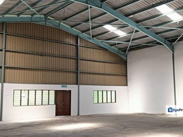 Warehouse for sale in Malaka
