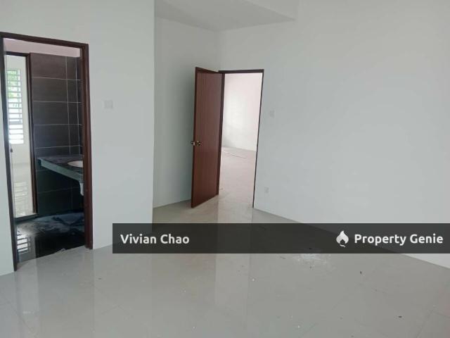 Residential House for sale in Perak, Perak Tengah