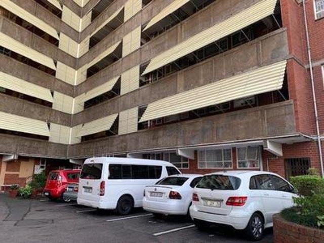 Apartment for rent in Queensburgh, Kwazulu-natal