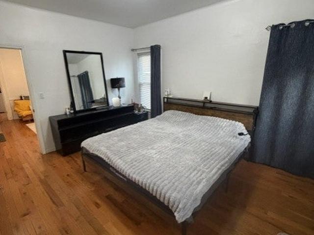 Room for rent in Arverne, New York