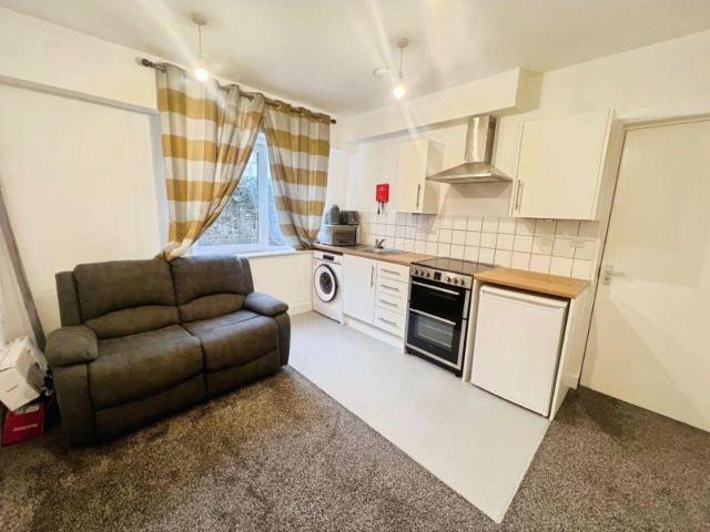 Apartment for rent in The Haulgh, Bolton