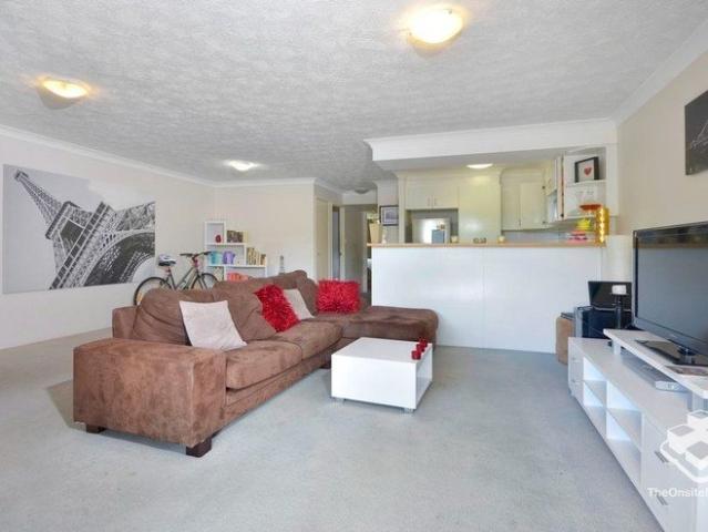 Apartment for rent in Toombul, Queensland