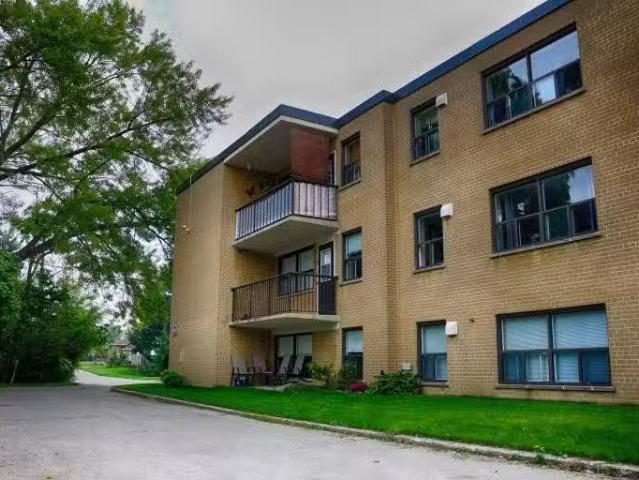 Condo for rent in London