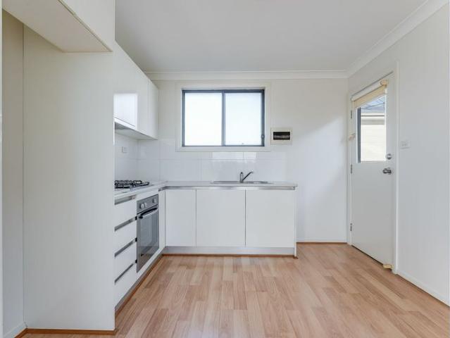 Apartment for rent in Glenmore Park, Sydney