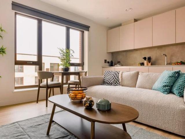 Apartment for rent in London Borough of Ealing, Greater London