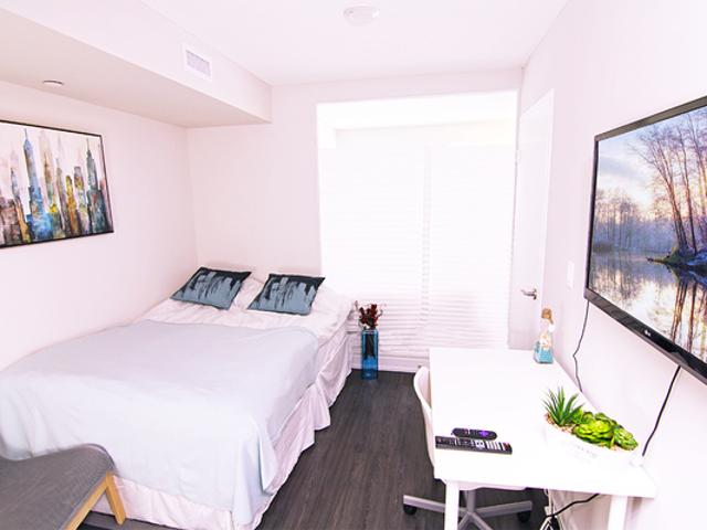 Room for rent in Toronto, Ontario