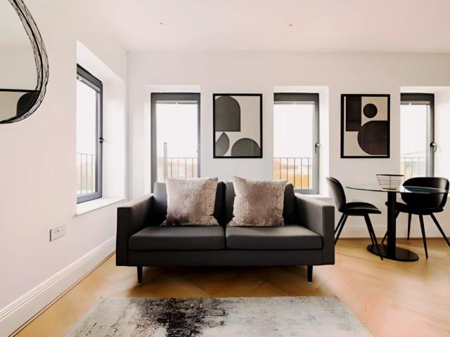 Apartment for rent in Spelthorne, Surrey