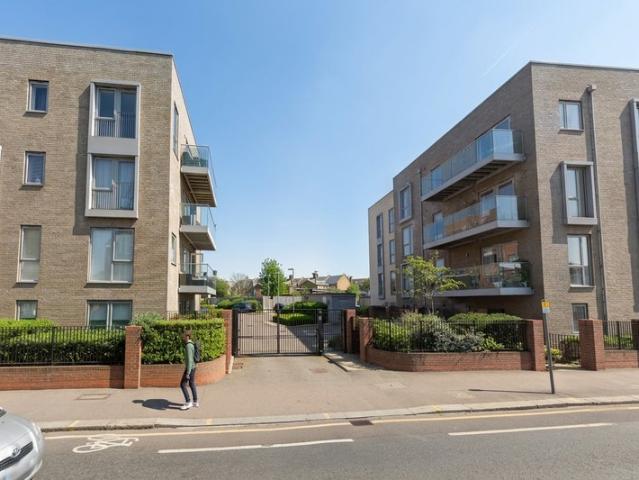 Apartment for rent in Leyton, Greater London