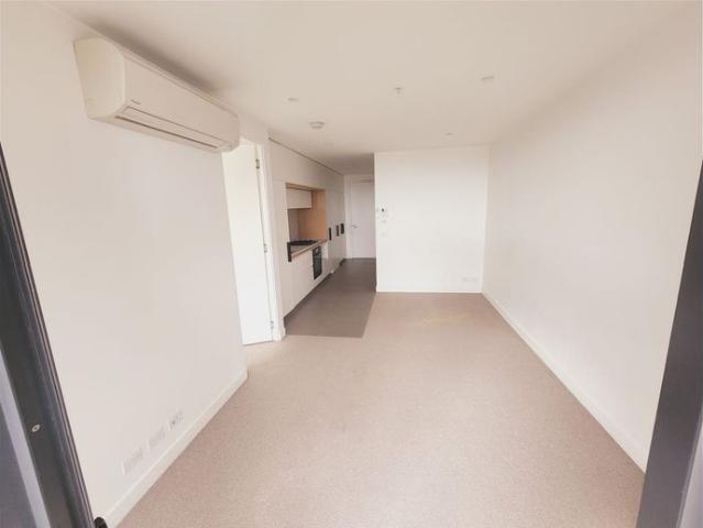 Apartment for rent in NewQuay, Melbourne
