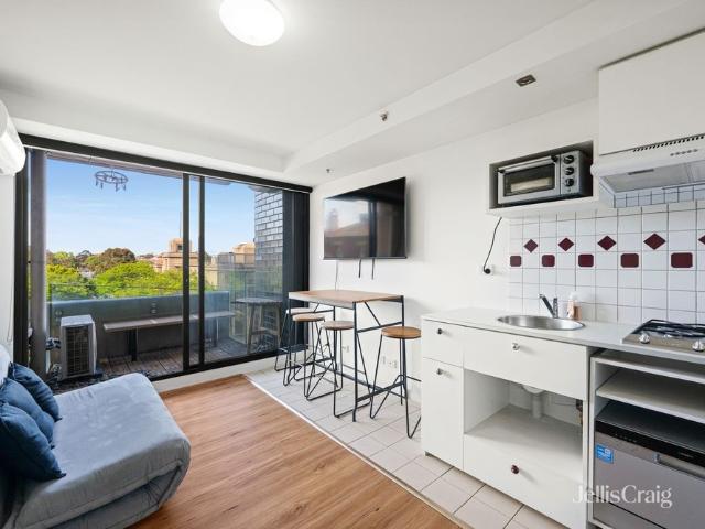 Apartment for rent in Glenferrie, Melbourne