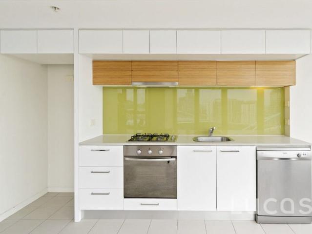 Apartment for rent in Docklands, Melbourne