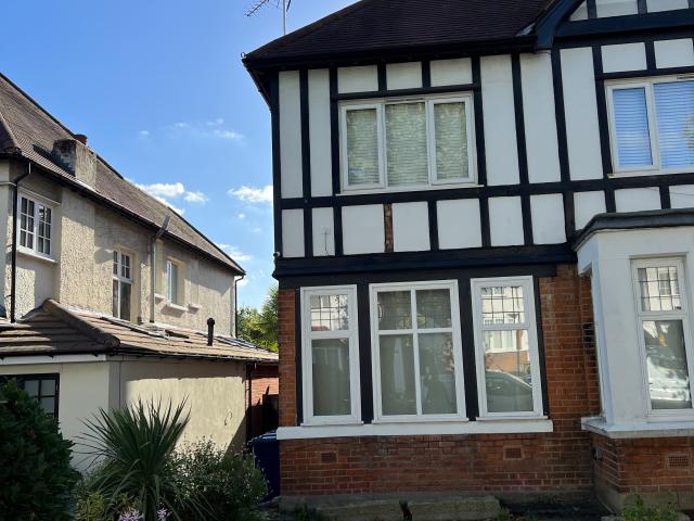 Apartment for rent in Victoria, Greater London